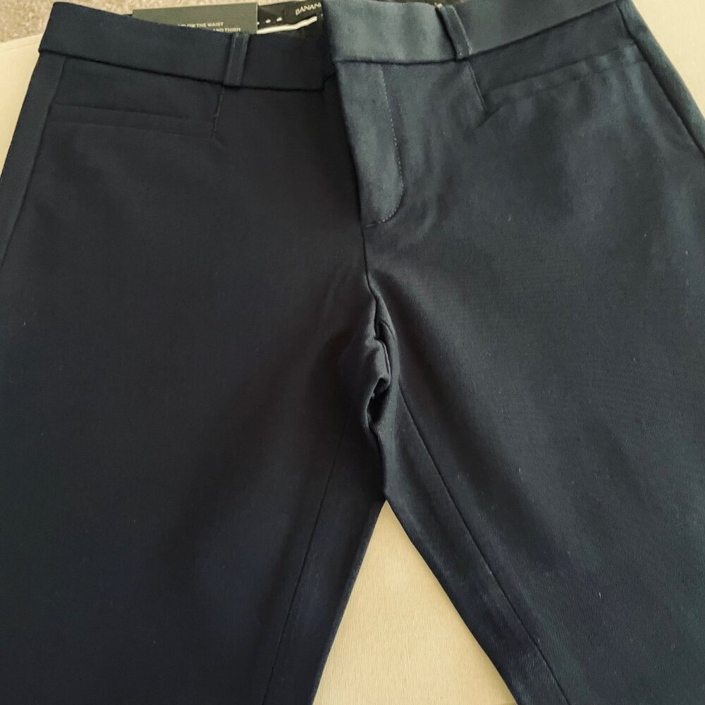BANANA REPUBLIC "SLOAN" NAVY ANKLE SKINNY FIT PANTS - SZ 2 PETITE - TAGS ON